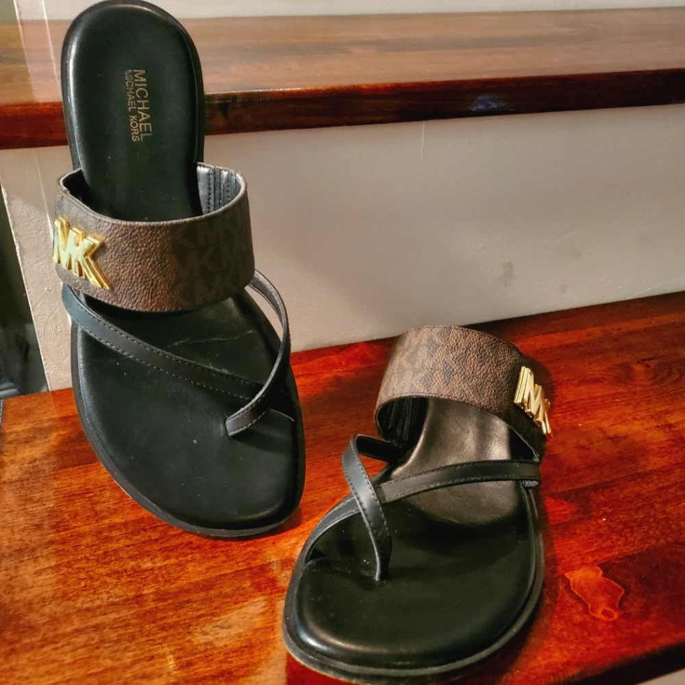 MK sandals